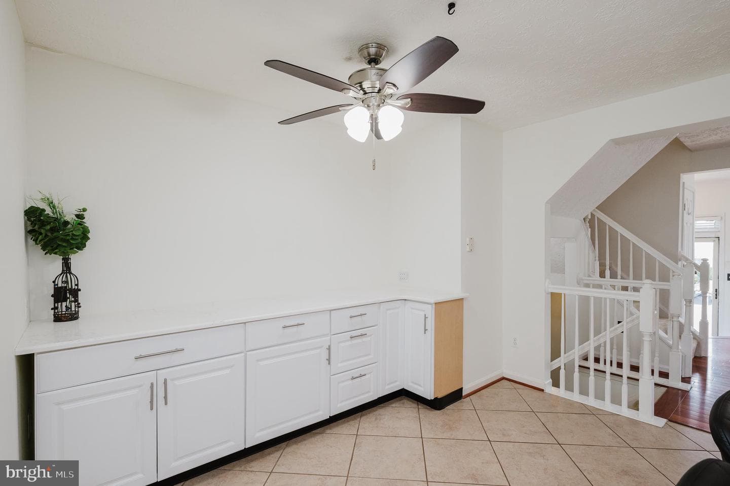 434 Rose Way photo 14