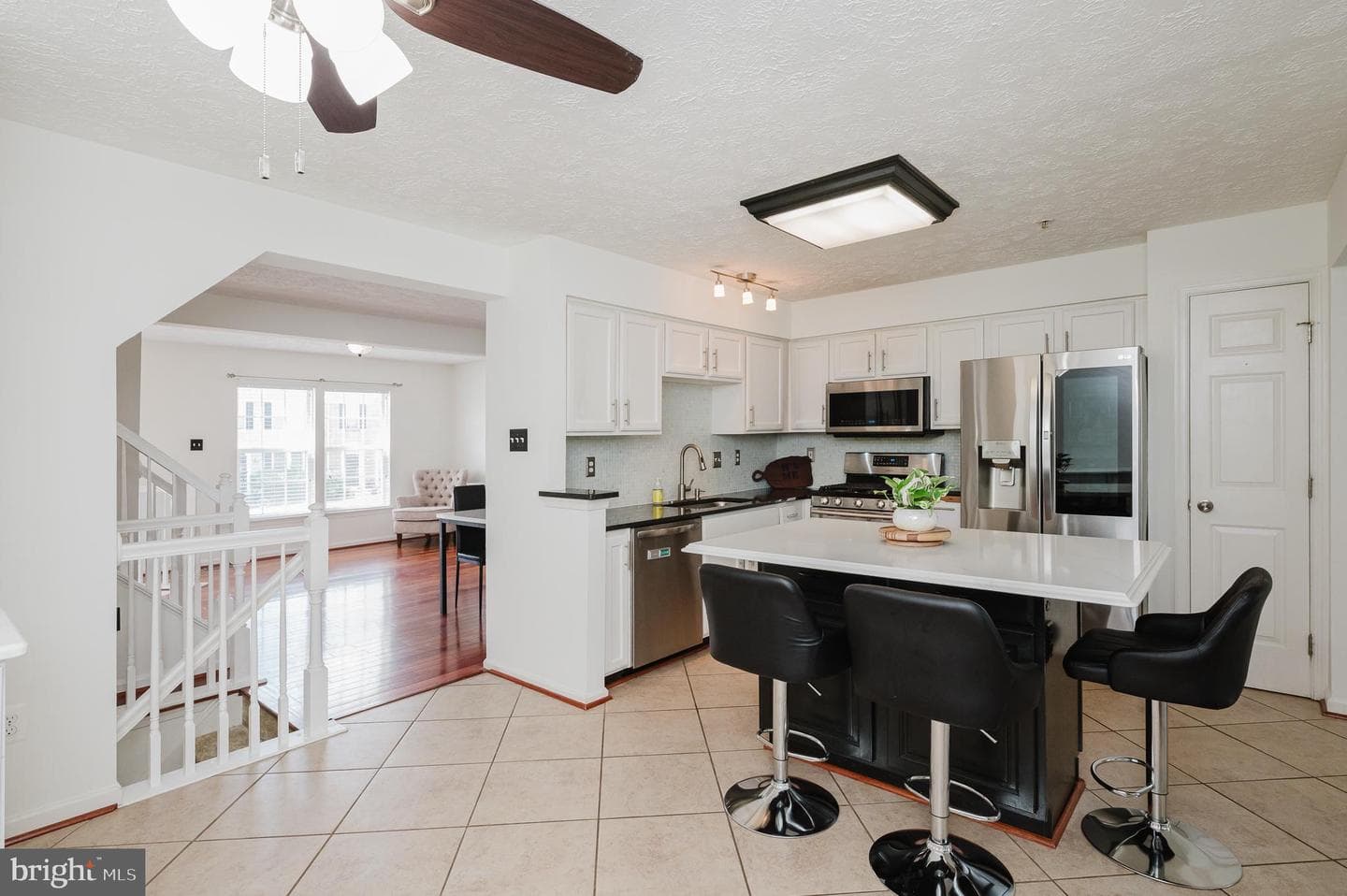 434 Rose Way photo 15