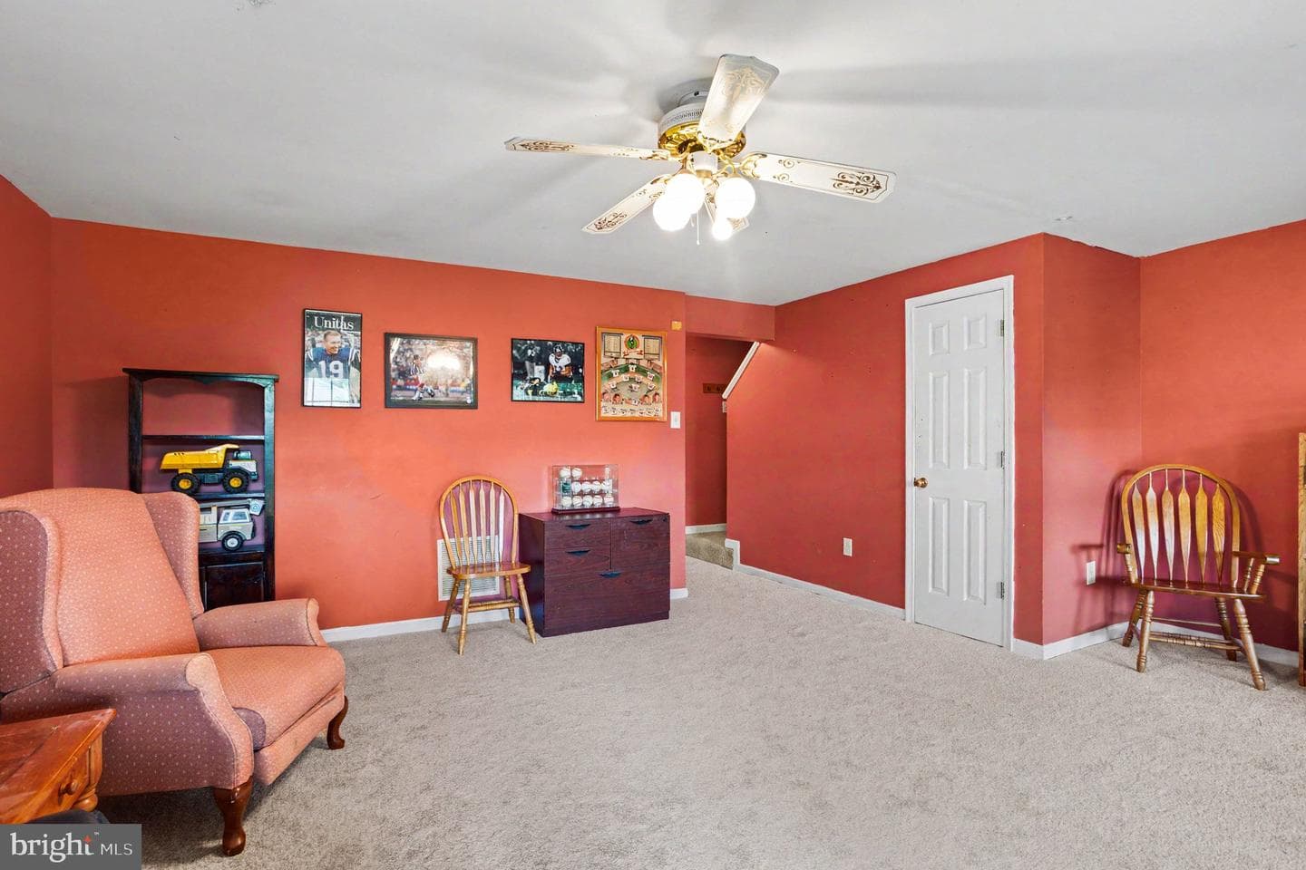 953 Gainsborough Court #953 photo 26