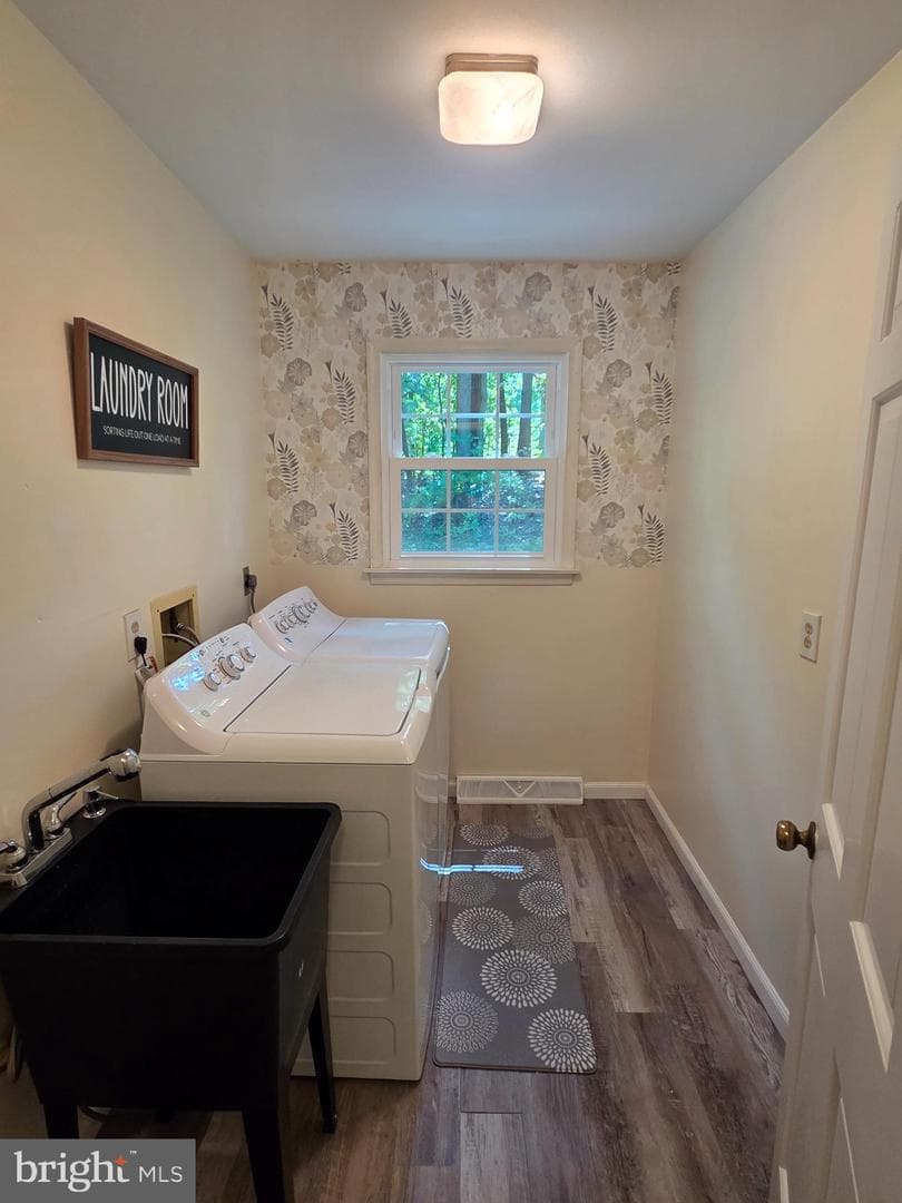 901 Southampton Road photo 16