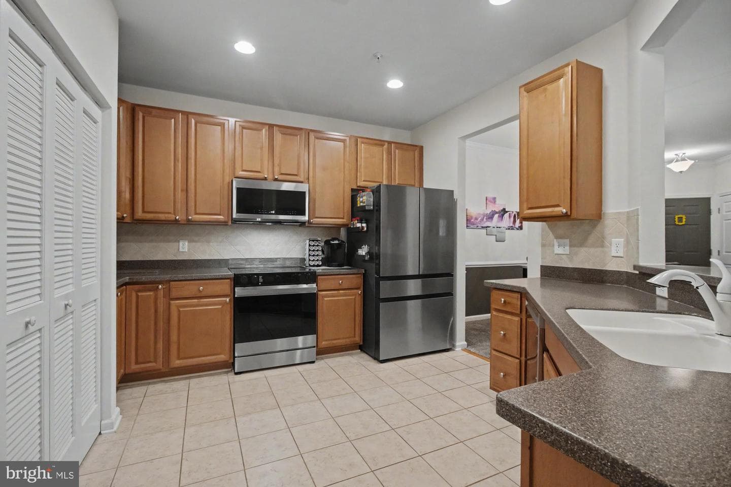 259 Beckenham Circle #201 photo 11