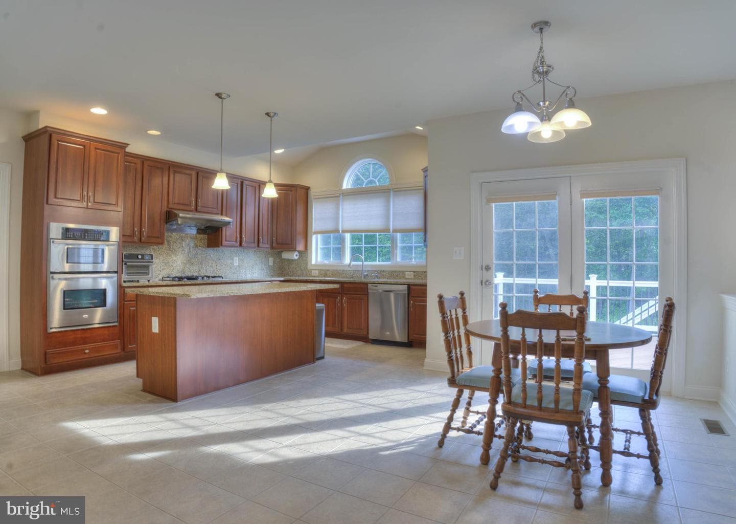 2247 Greencedar Dr photo 17