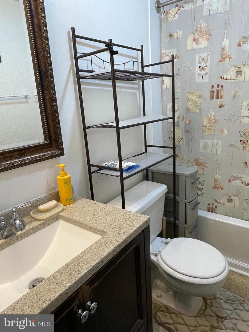 1024 Westshore Dr photo 8