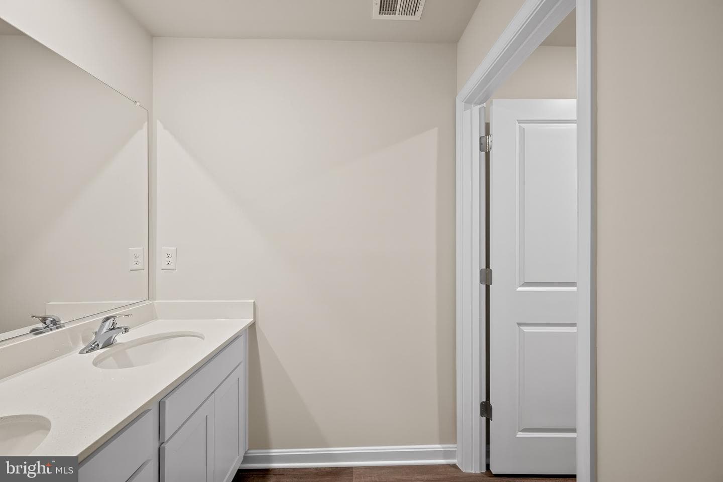 803 Spikeresh Way photo 28