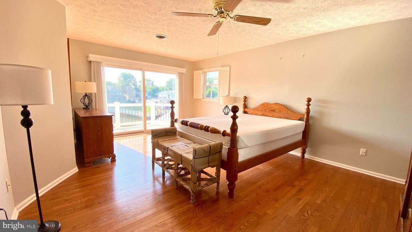 124 Ravenswood photo 16