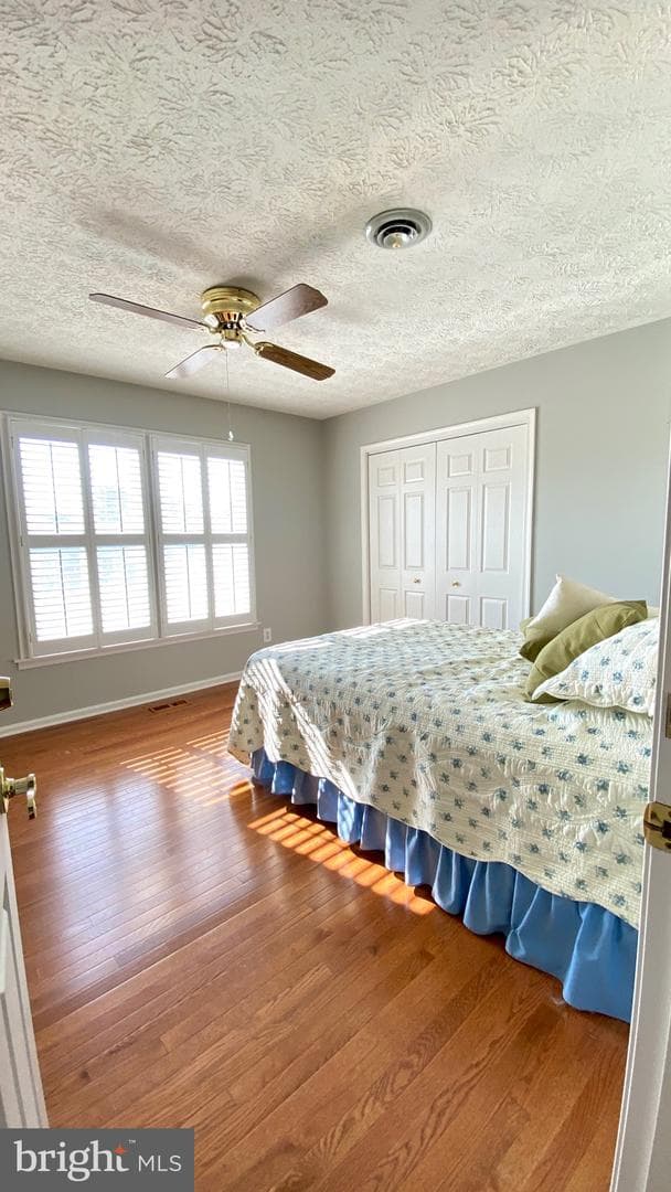 124 Ravenswood photo 22