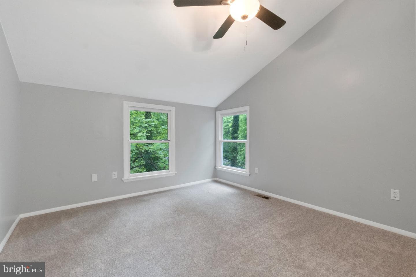200 Maxwell Court photo 18