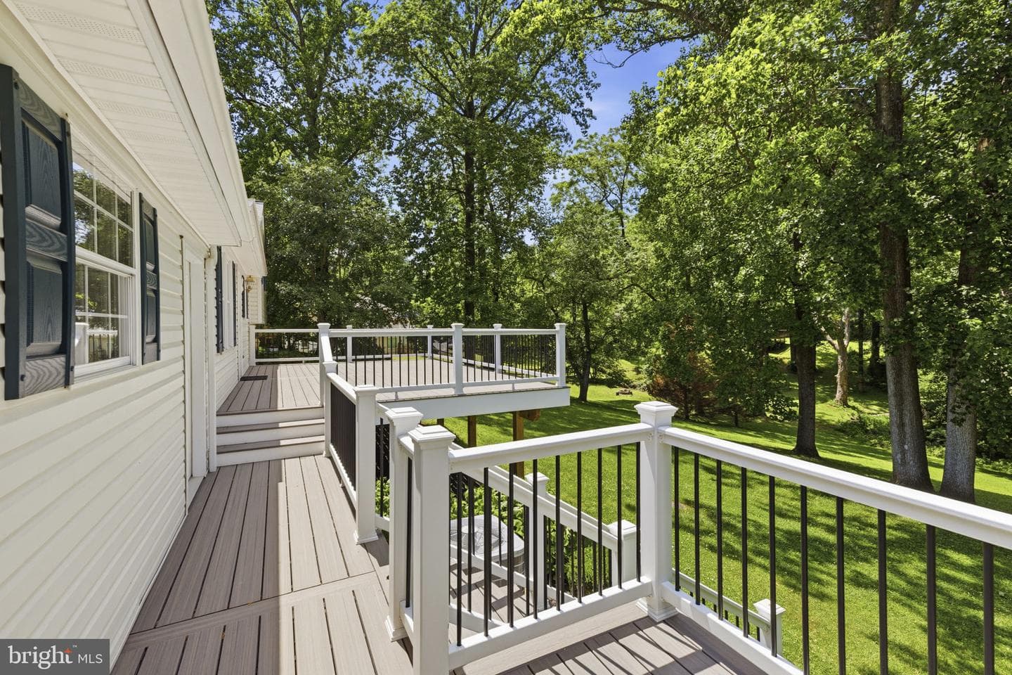1602 E Branch Court photo 41