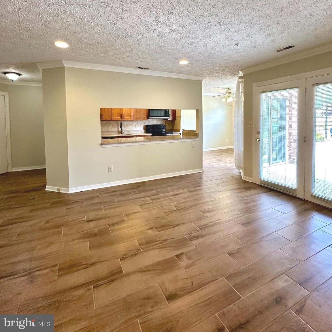 1712 Landmark Drive #j photo 15