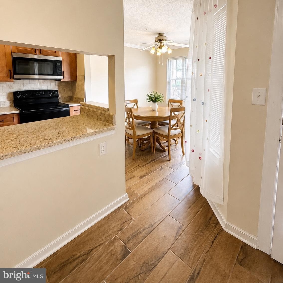 1712 Landmark Drive #j photo 17