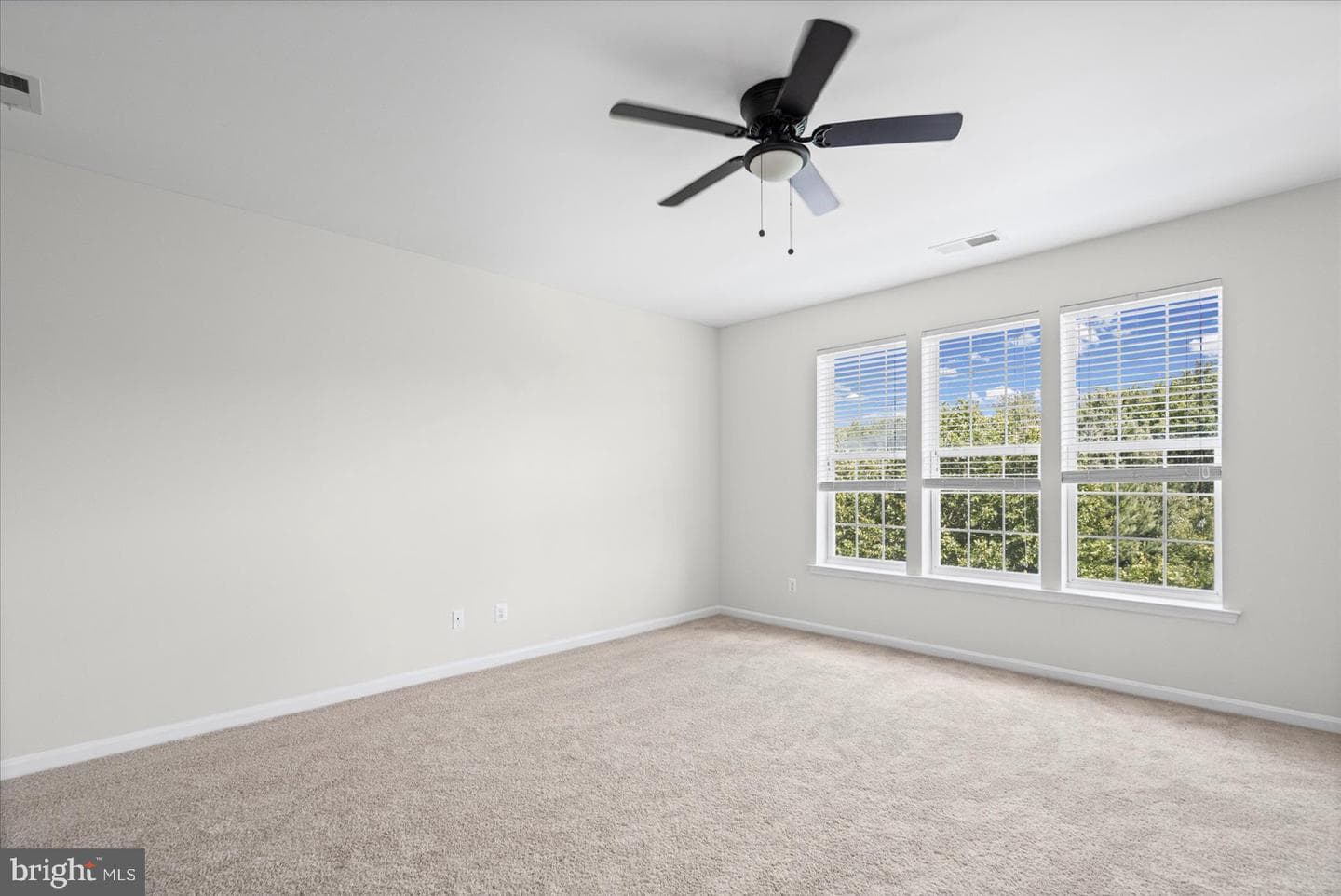 1670 Mohegan Drive #b photo 18