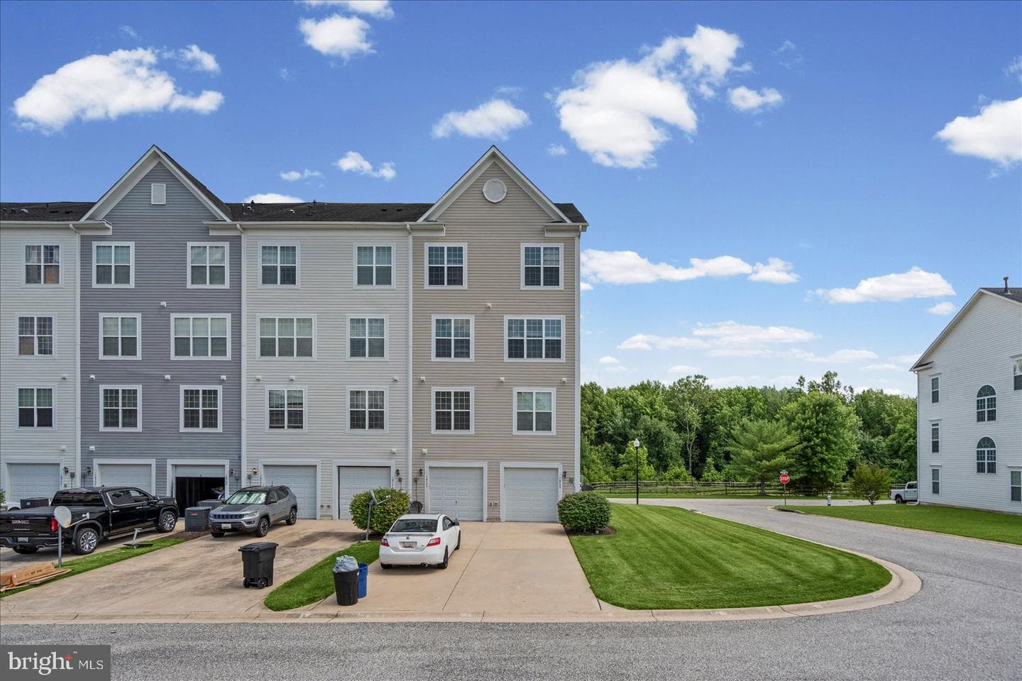 1670 Mohegan Drive #b photo 35