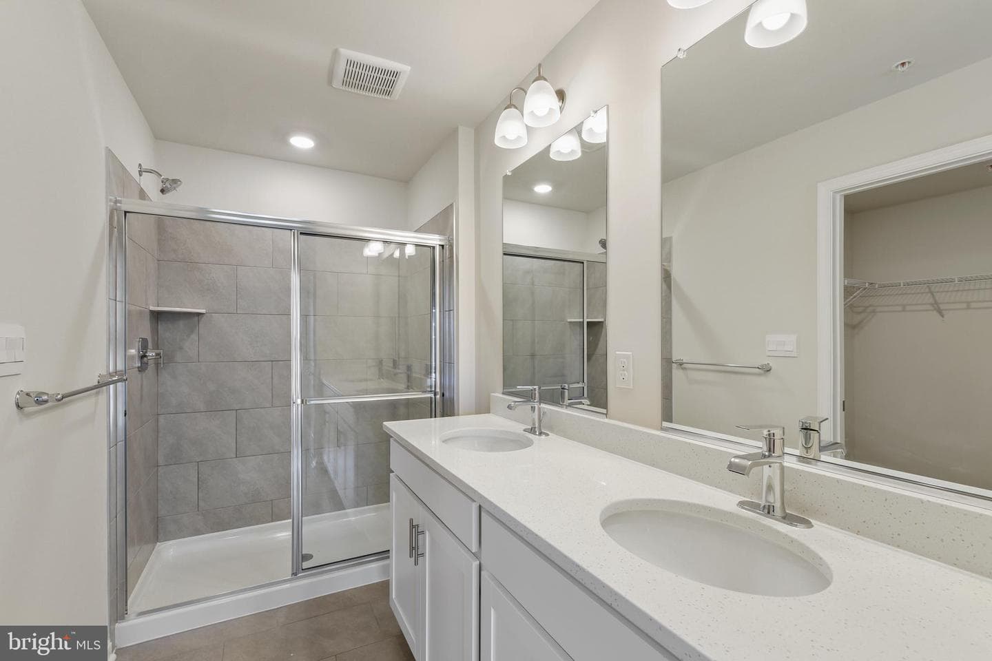 1709 Carver Circle photo 32