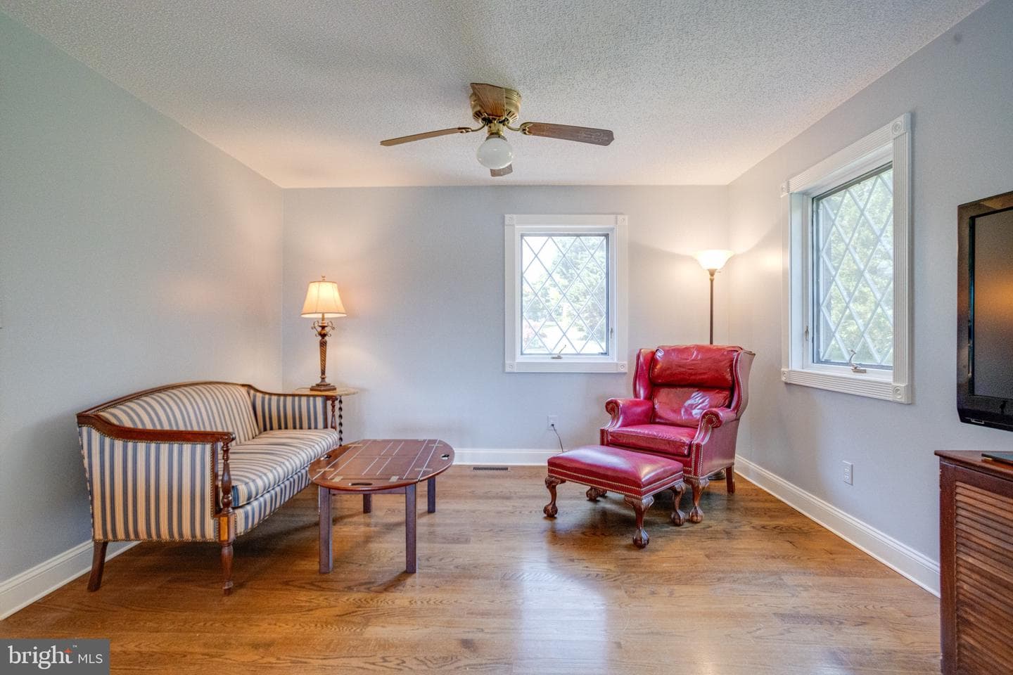 2300 Kings Arms Drive photo 25