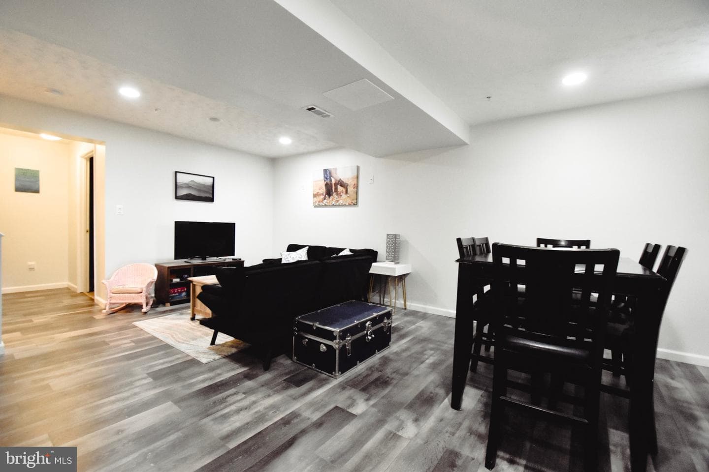 1032 Jeanett Way photo 17