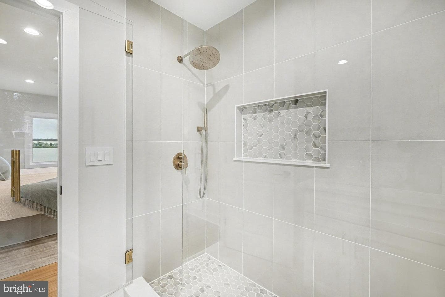 4 Poplar Grove Avenue photo 29