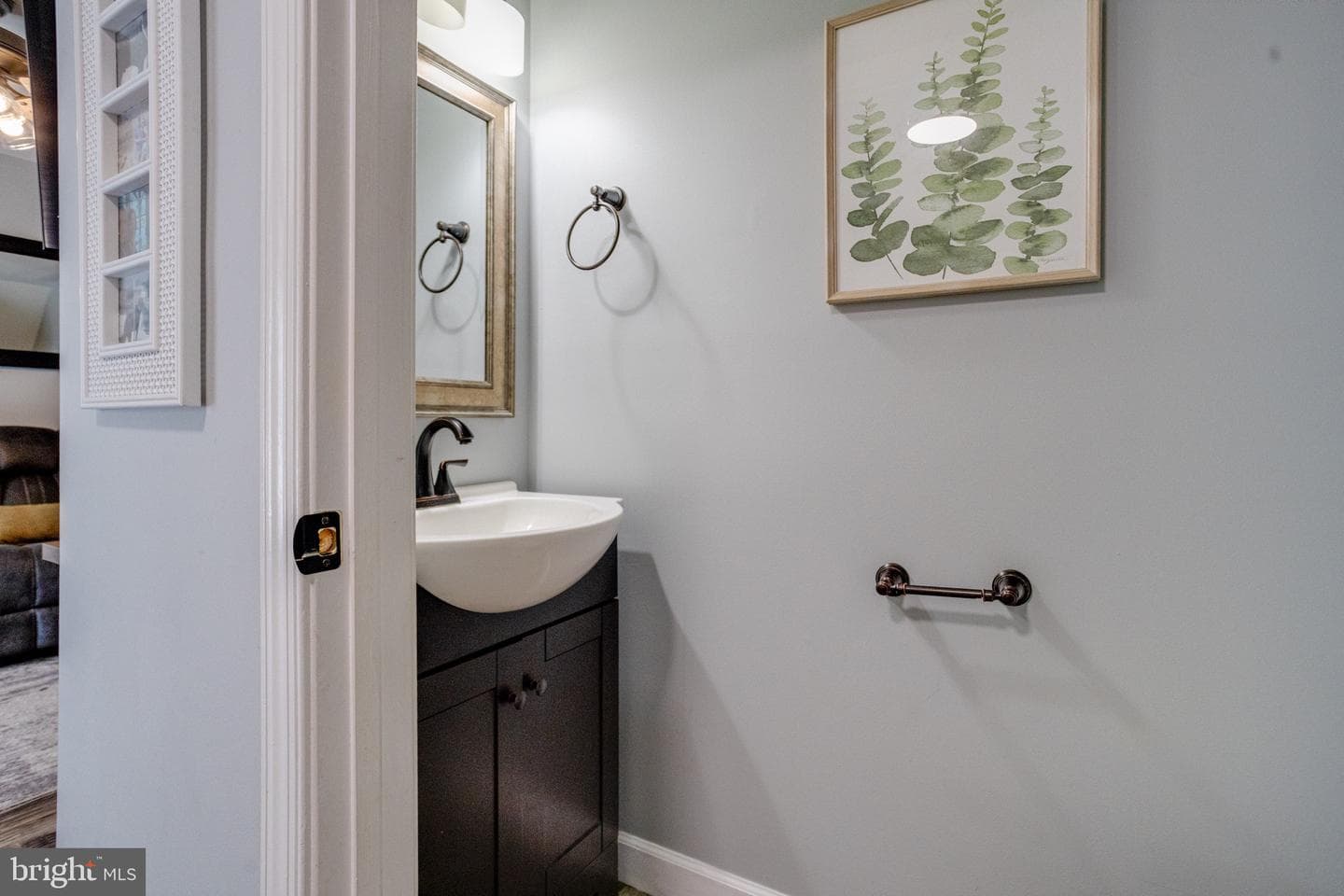 214 Gracecroft Court photo 23