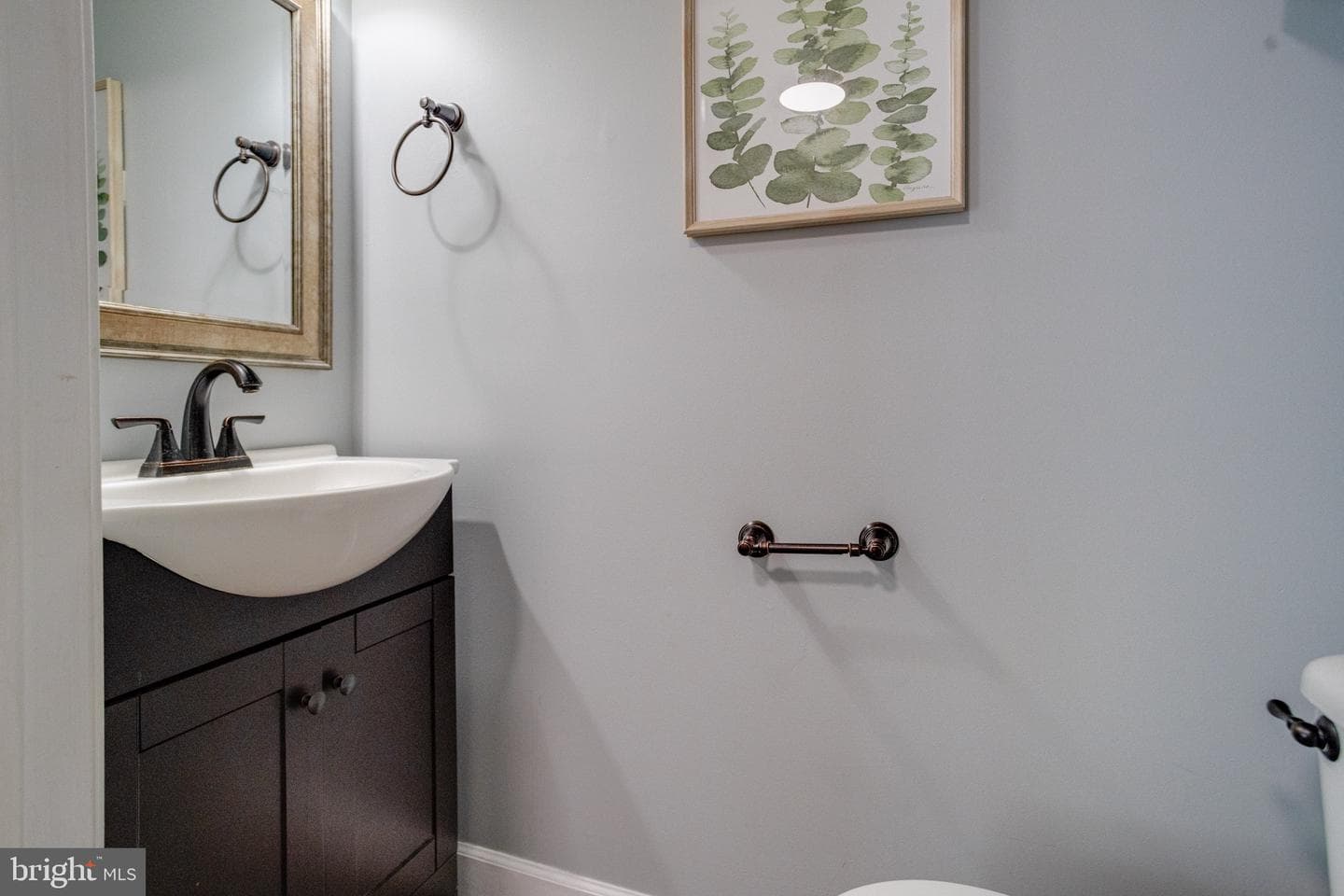 214 Gracecroft Court photo 24