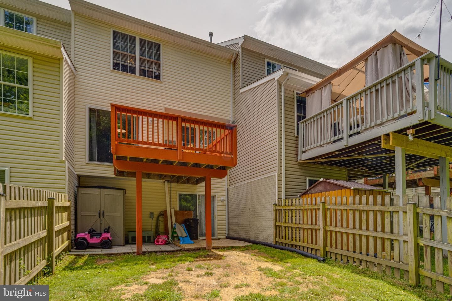 214 Gracecroft Court photo 63