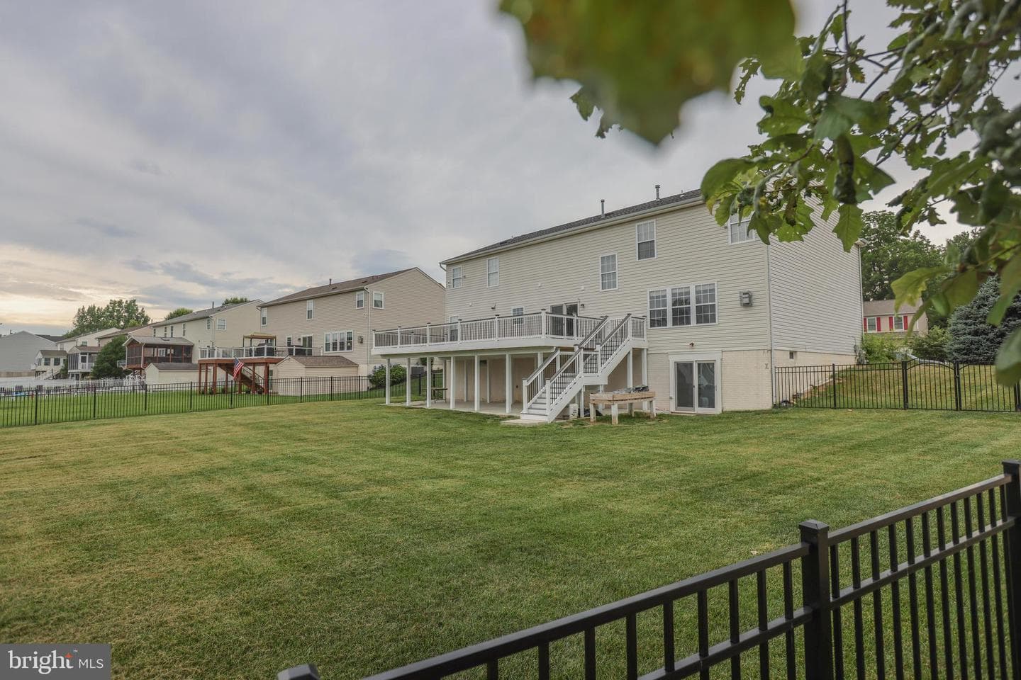 1813 Charolais Court photo 105