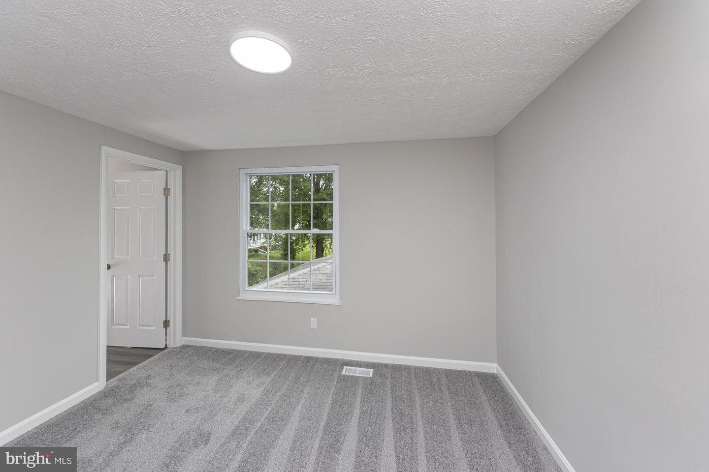 737 Shore Drive photo 24