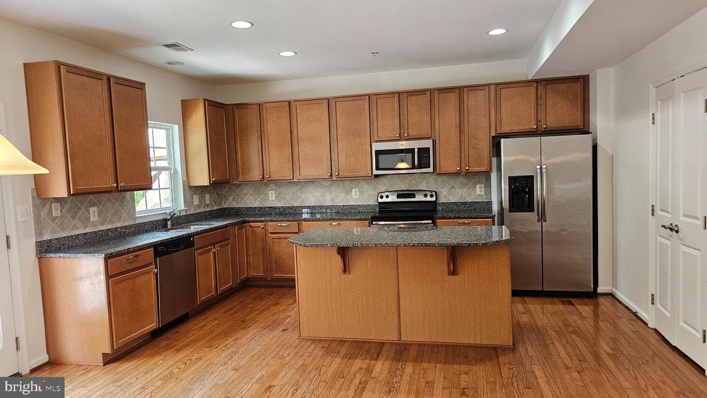 523 Lothian Way #178 photo 15