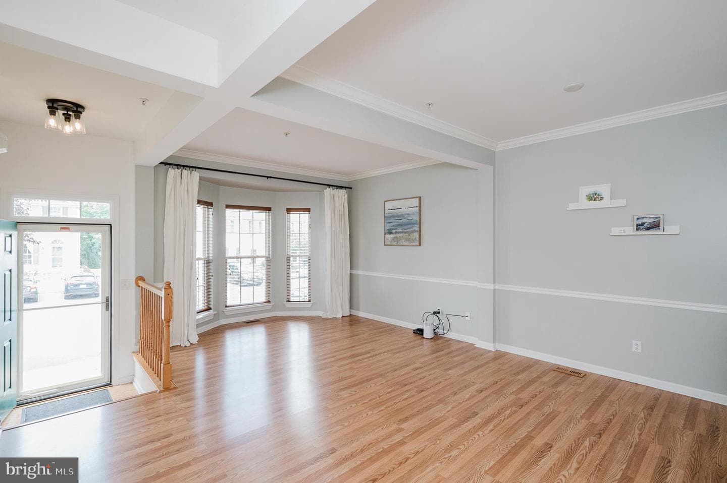 524 Kirkcaldy Way photo 11