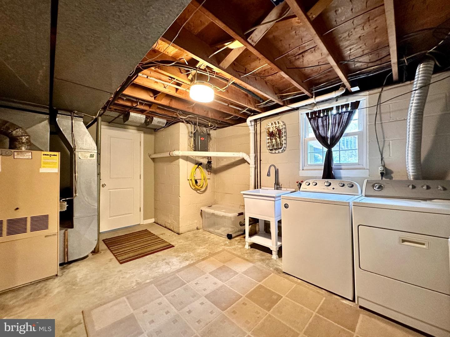 1104 Leeswood Road photo 86