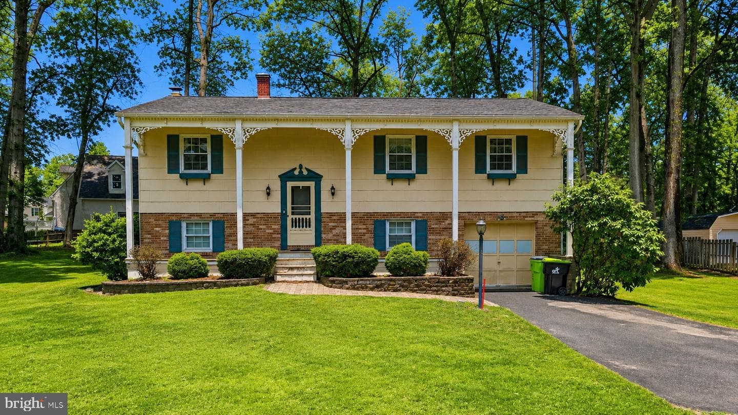 1512 Steeplechase Drive photo 21