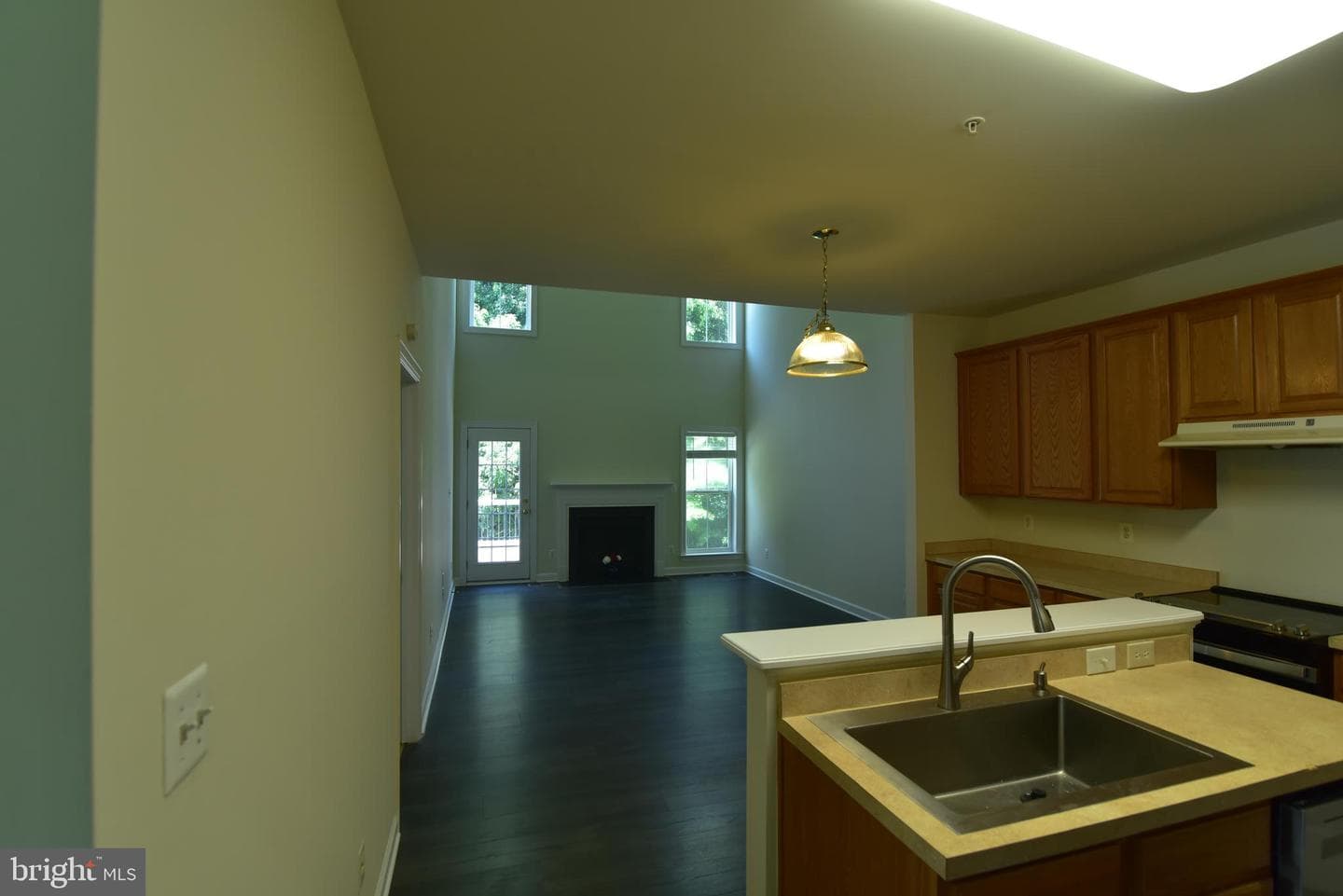139 Hokeland Drive photo 3