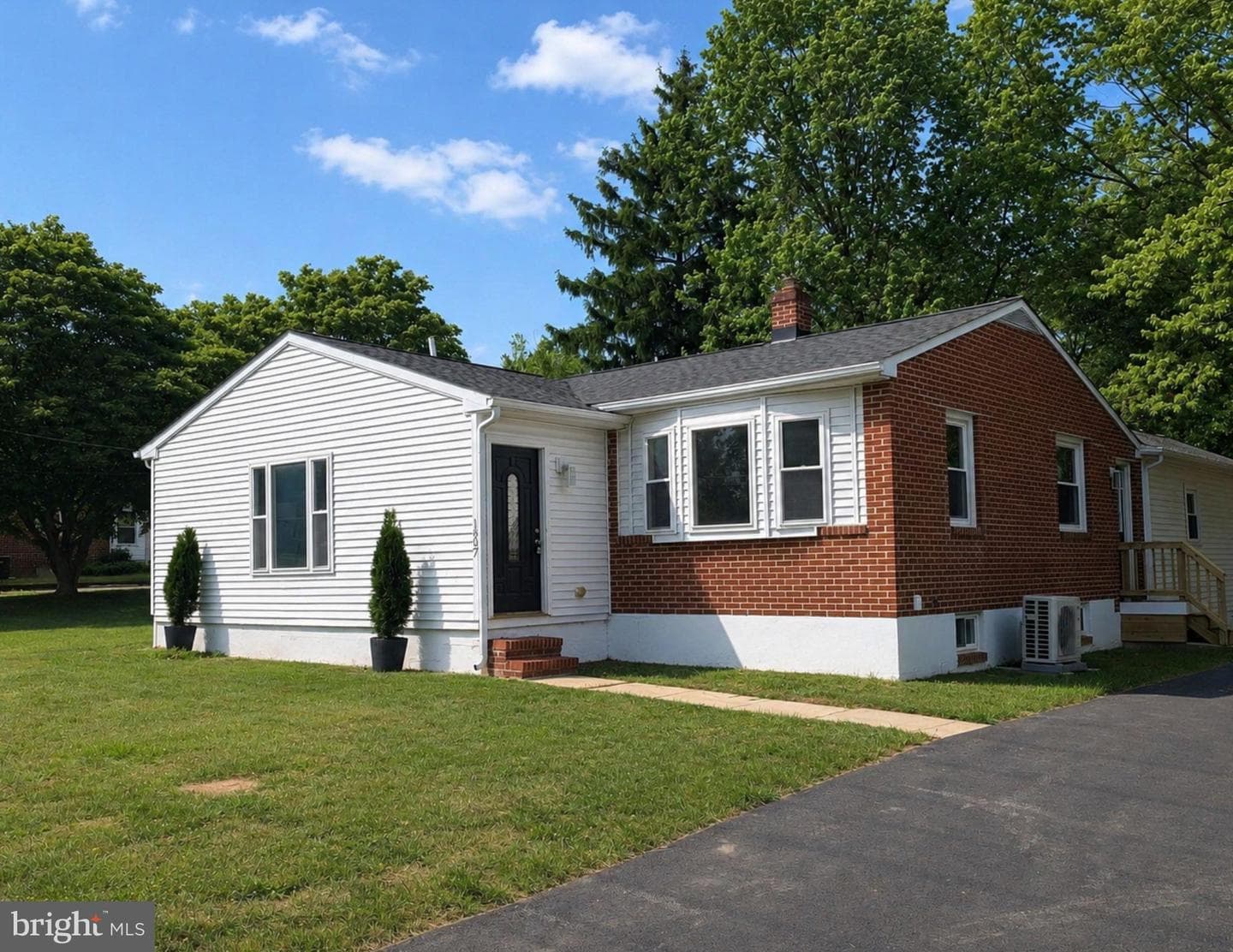 1507 Superior Street photo 17
