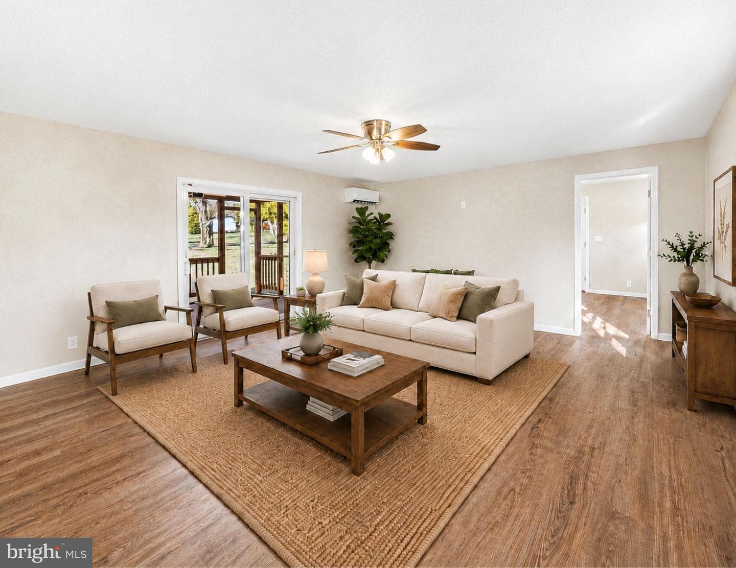 1507 Superior Street photo 8