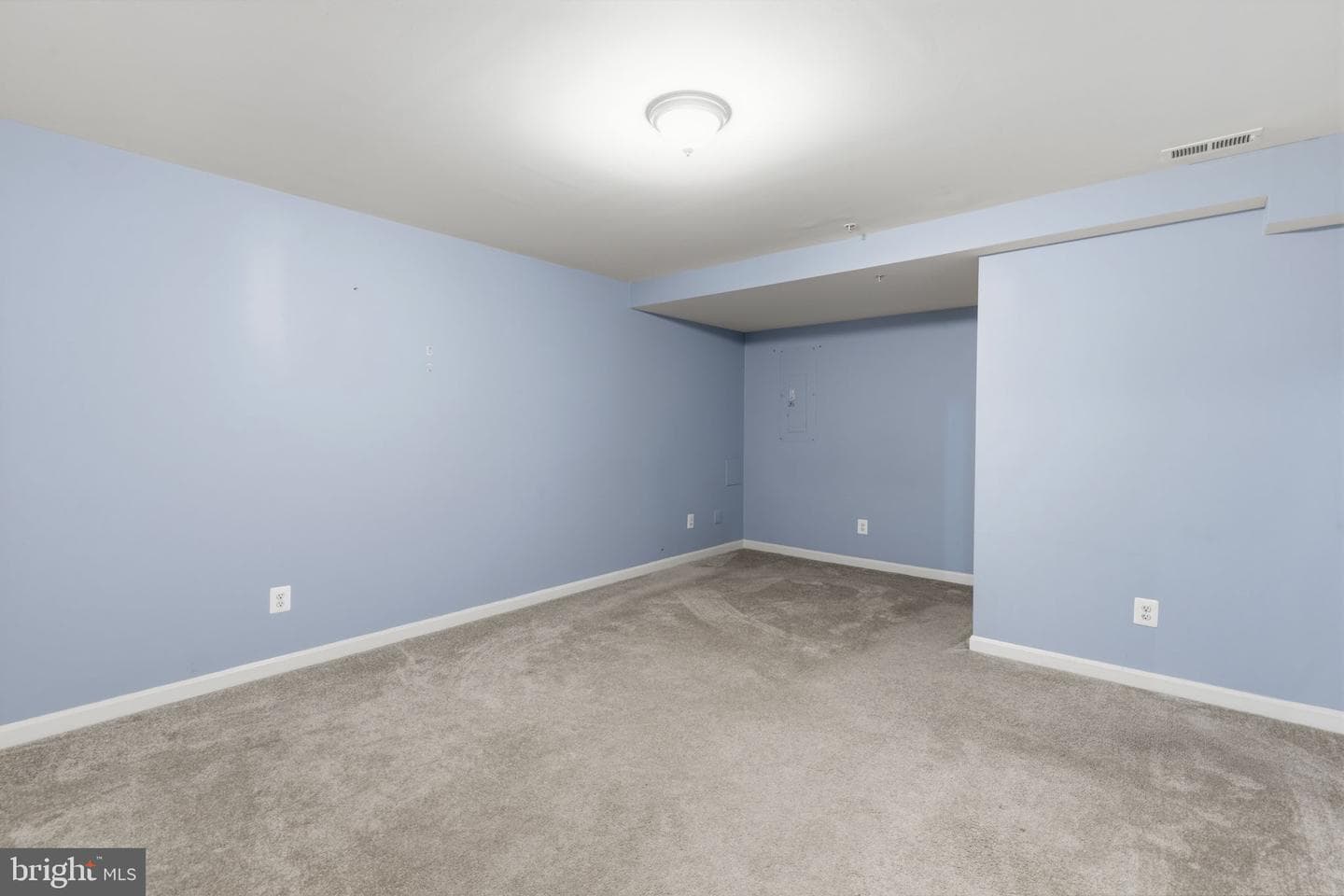 503 Silver Charm Court photo 24