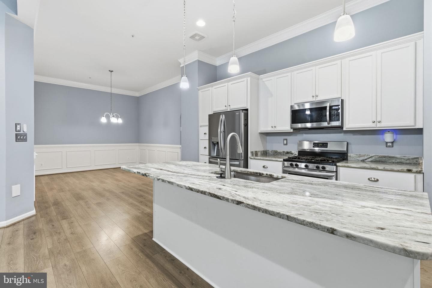 503 Silver Charm Court photo 3
