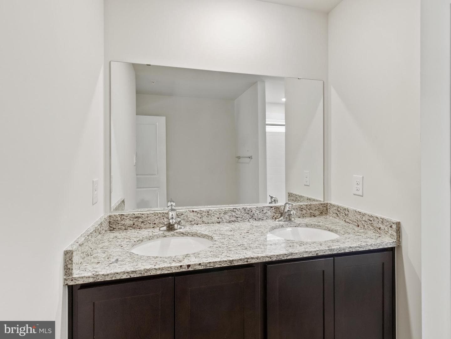 812 Spikeresh Way photo 10