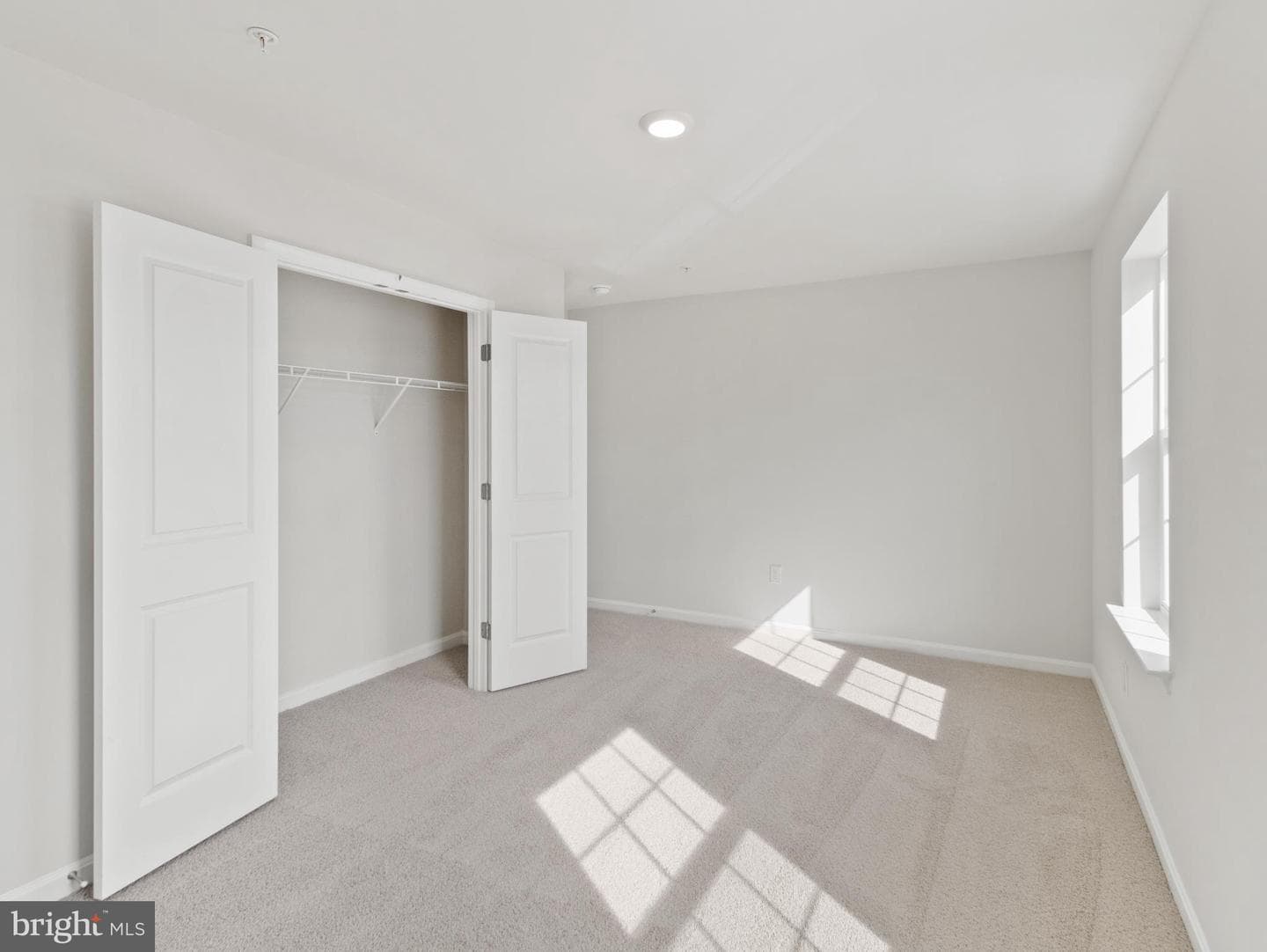 812 Spikeresh Way photo 5