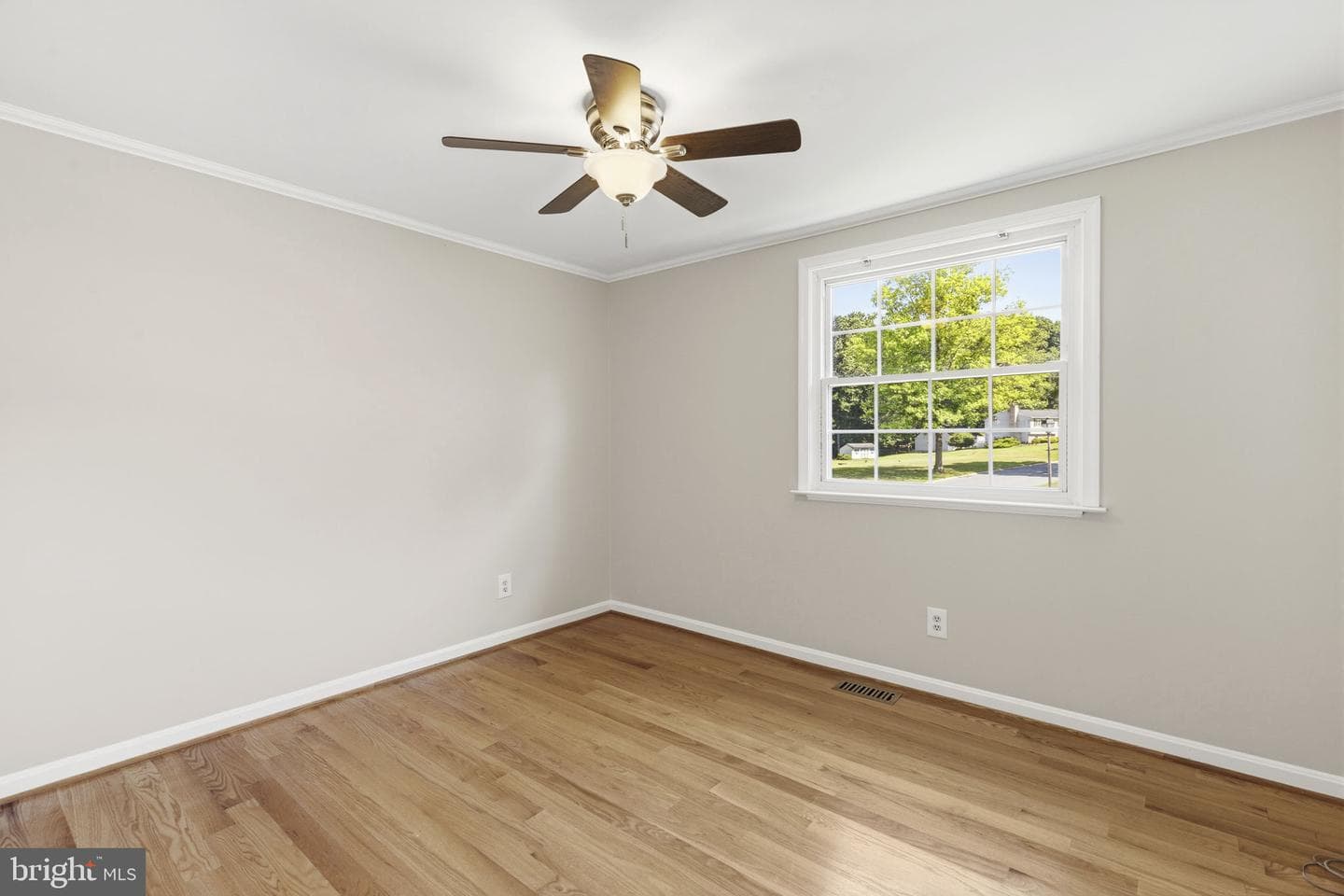 3906 Boxwood Road photo 24