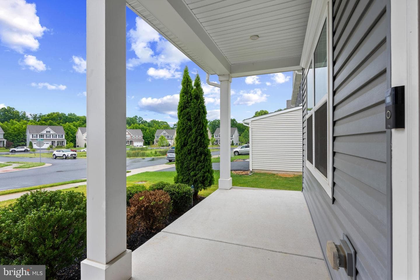 3604 Darvell Circle photo 4