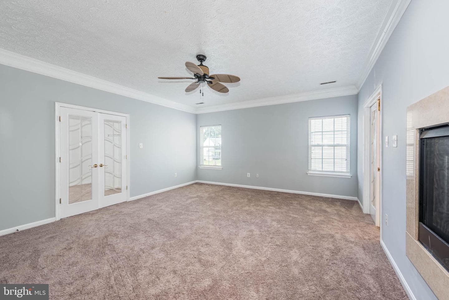 583 Windsong Dr photo 22