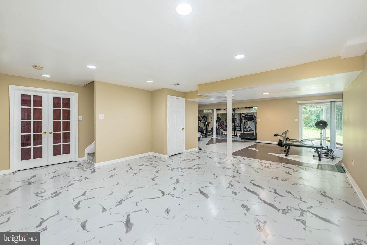 583 Windsong Dr photo 35