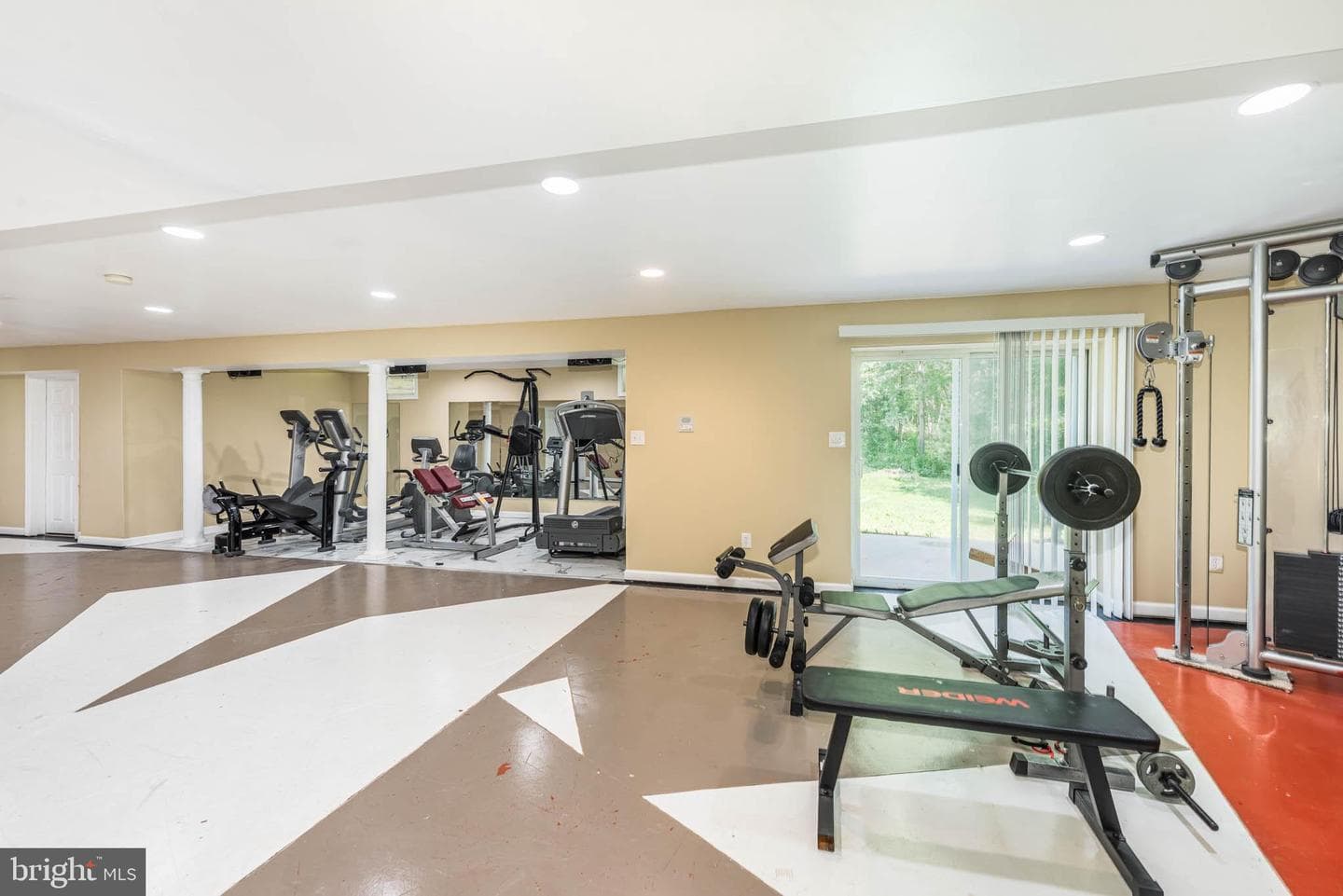 583 Windsong Dr photo 36