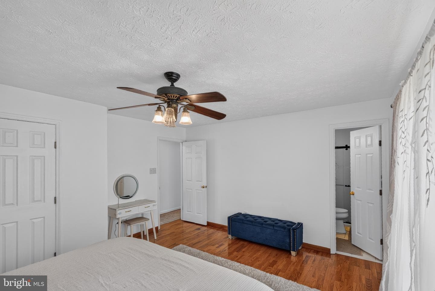 910 Coburn Court photo 13