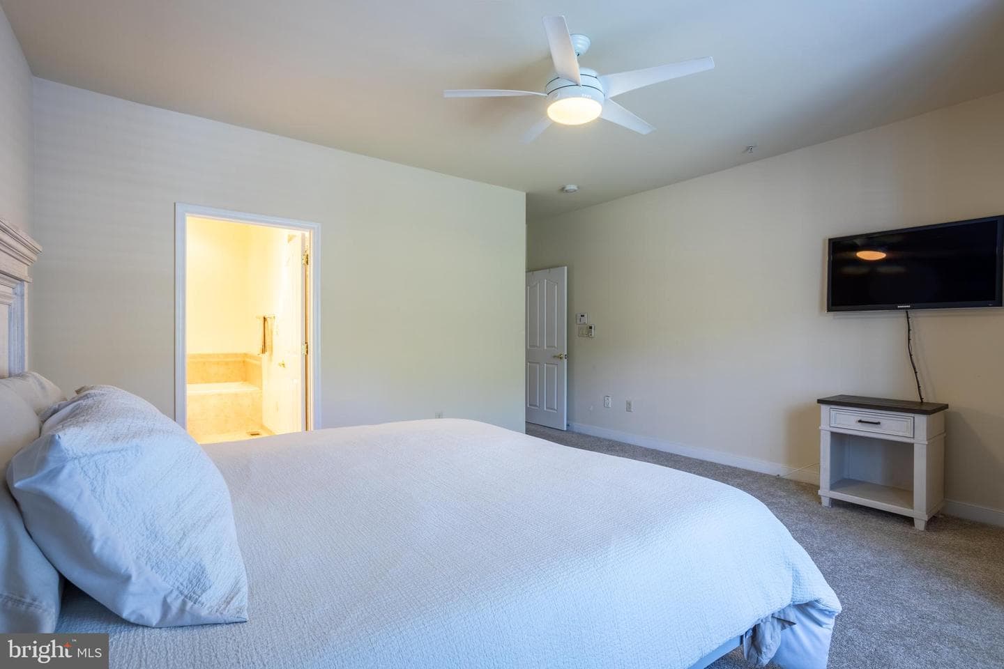 1439 Overlook Way photo 24