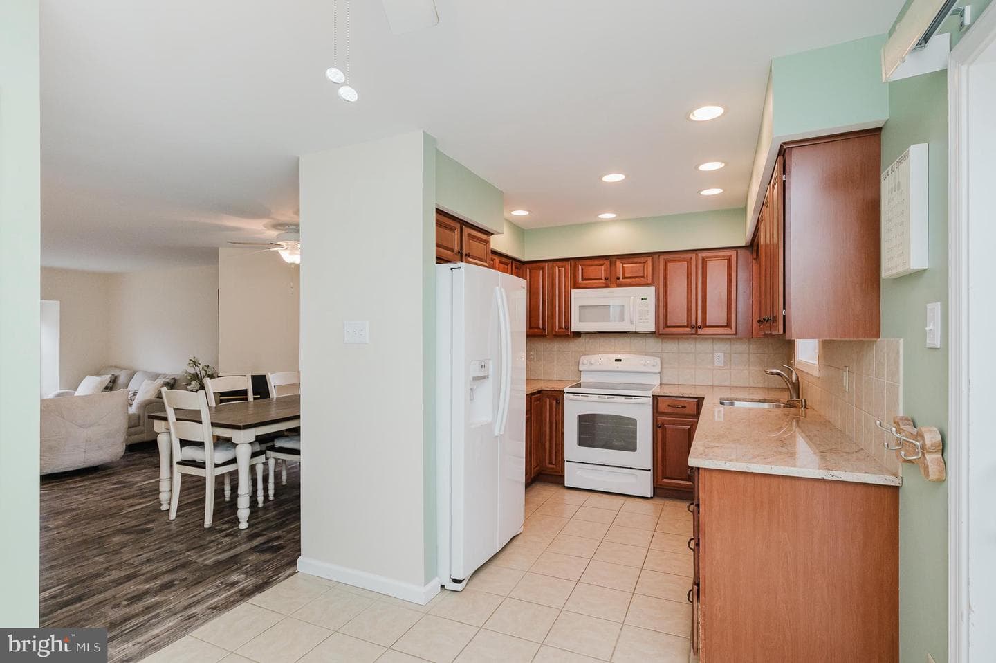 3221 Arbor Hill Court photo 12