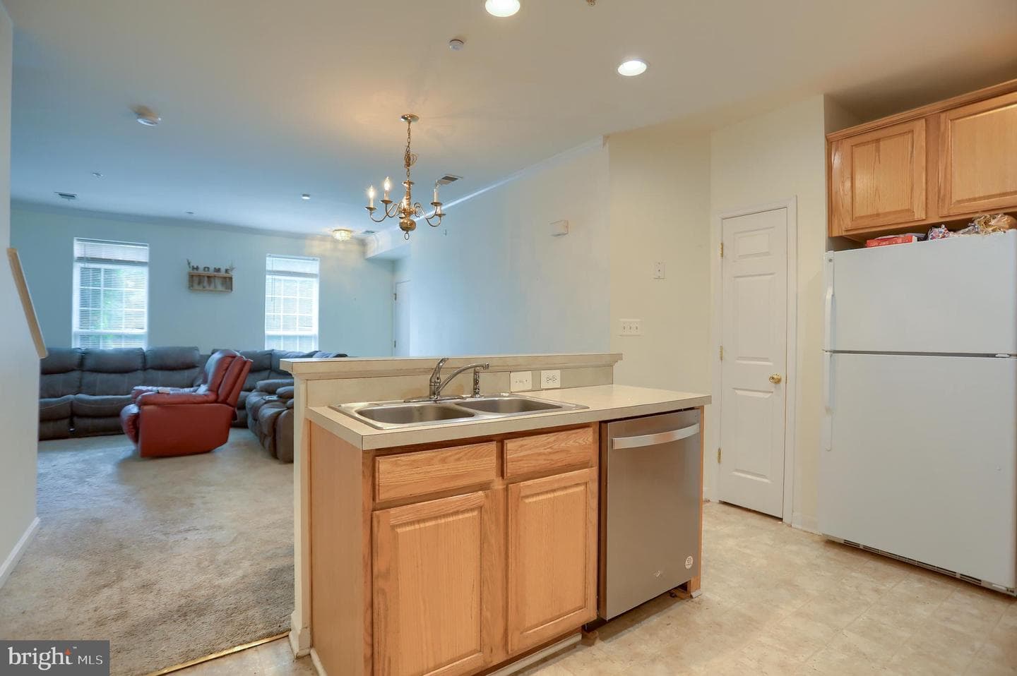 1670 Mohegan Drive #E photo 6