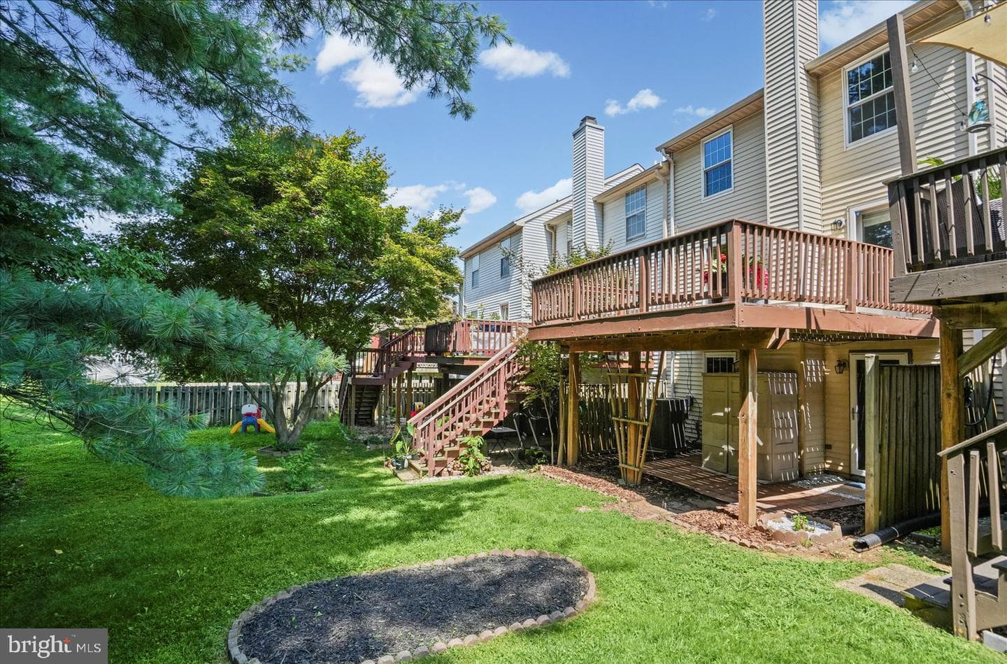 1109 Oakwood Lane photo 37