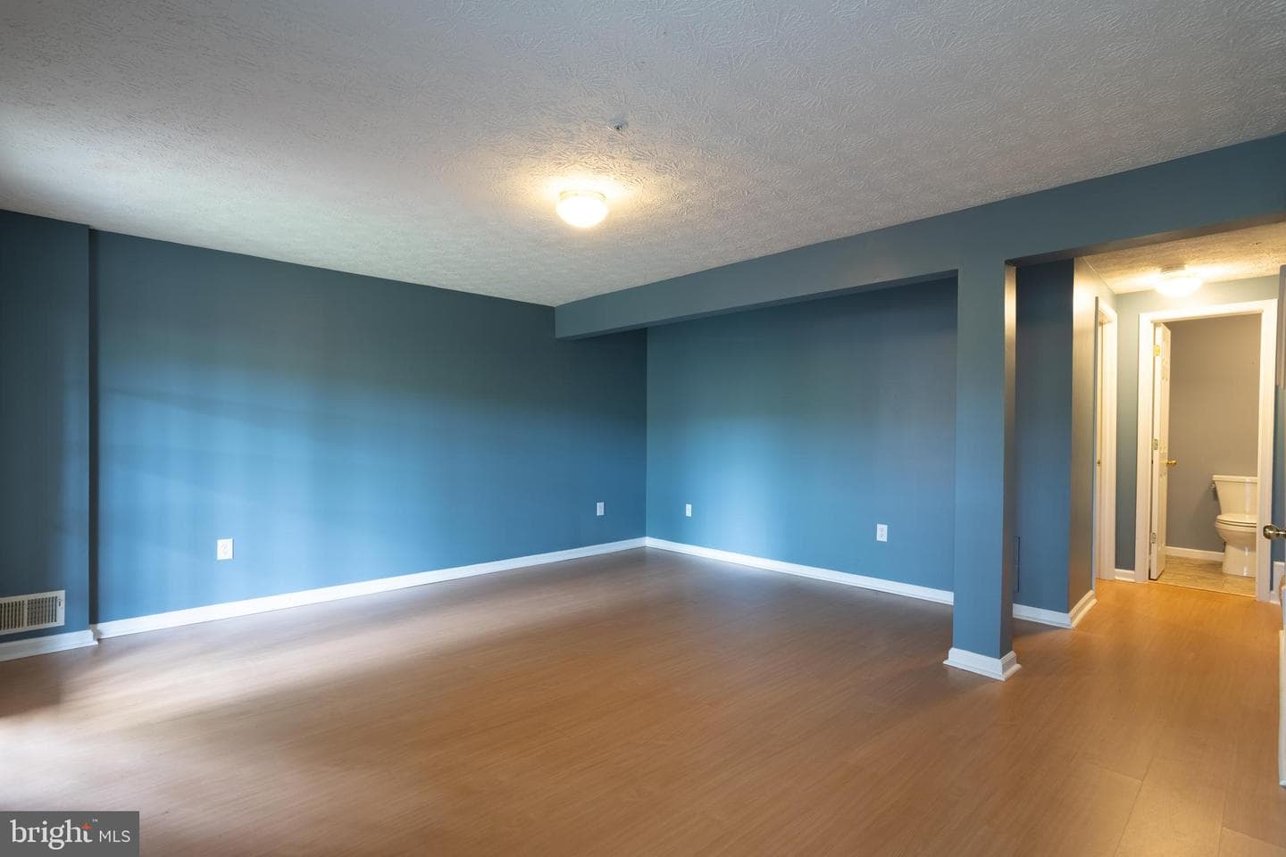 919 Jessicas Lane #15 photo 32