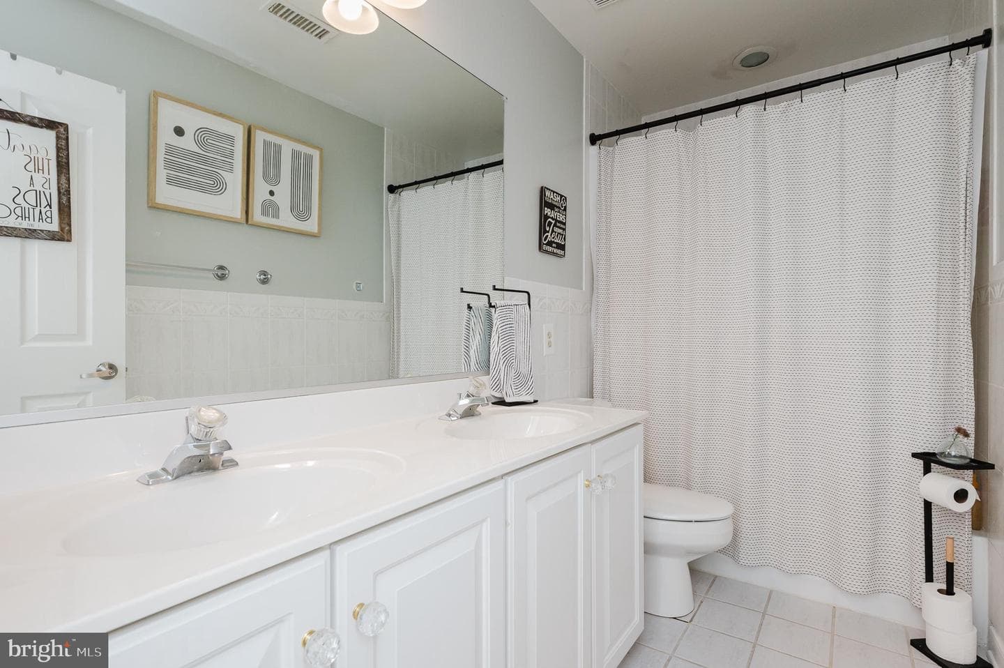 2320 Queensbury Drive photo 53