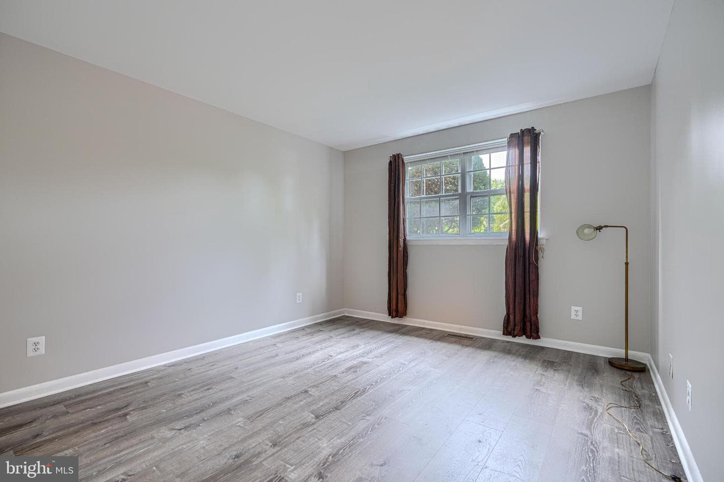227 Crocker Drive #b photo 17