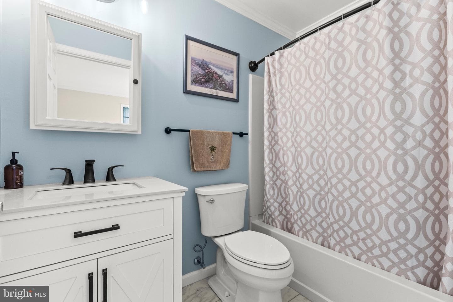 408 Kentmore Terrace photo 26